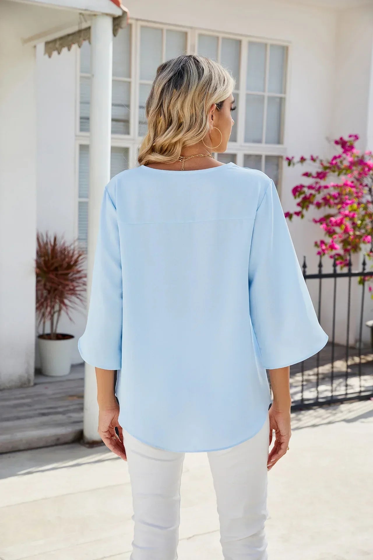 Zara - Tidlös V-ringad Topp