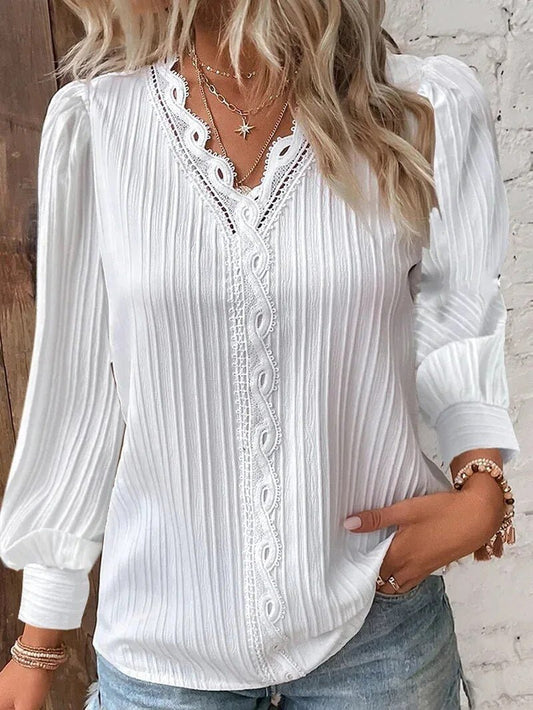 Lydia | Blus med Spetsdetaljer